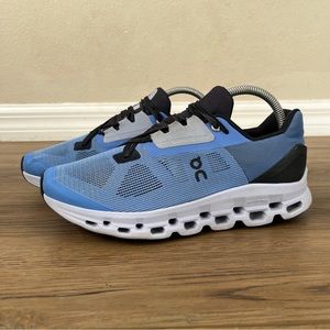 On Cloudstratus Womens Marina/Magnet Size 9
